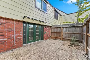 11550 Chimney Rock Rd, Houston, TX 77035 - Photo 23