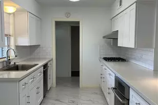 5103 Creekbend Dr, Houston, TX 77035 - Photo 3