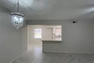 5103 Creekbend Dr, Houston, TX 77035 - Photo 7