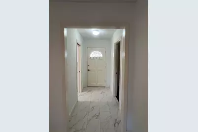 5103 Creekbend Drive, Houston, TX 77035 - Photo 9