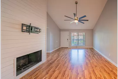 1880 White Oak Drive #176, Houston, TX 77009 - Photo 3