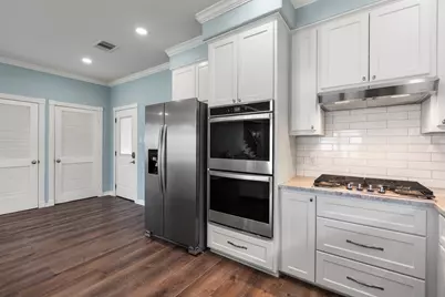 100 Avenue A, San Leon, TX 77539 - Photo 19