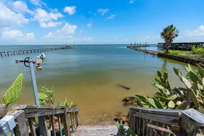 100 Avenue A, San Leon, TX 77539 - Photo 39