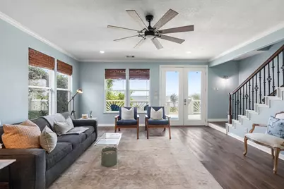 100 Avenue A, San Leon, TX 77539 - Photo 9