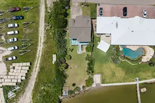 100 Avenue A, San Leon, TX 77539 - Photo 47