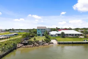 100 Avenue A, San Leon, TX 77539 - Photo 3