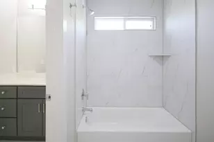 5113 Hershe St, Houston, TX 77020 - Photo 23