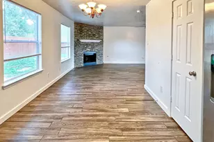 17250 April Valley Ct, Houston, TX 77084 - Photo 11