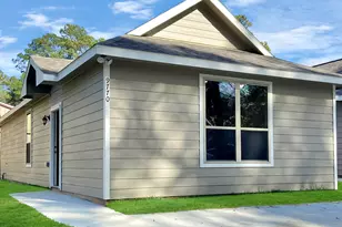 9770 Blackgum Dr, Willis, TX 77318 - Photo 3