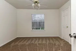 102 Blue Creek, The Woodlands, TX 77382 - Photo 17