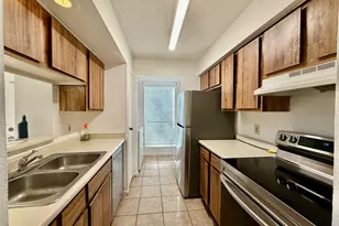 1500 Bay Area Blvd, Houston, TX 77058 - Photo 5