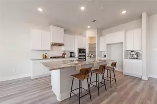 3315 Hidden Mist Dr, Texas City, TX 77568 - Photo 3