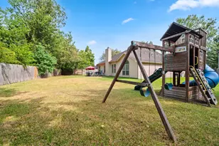 13634 Caney Springs Ln, Houston, TX 77044 - Photo 19