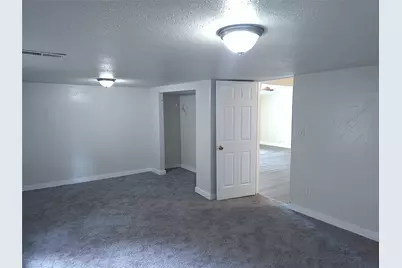 1003 W Hart Avenue, Pasadena, TX 77506 - Photo 5