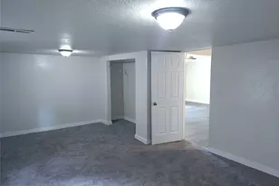 1003 W Hart Ave, Pasadena, TX 77506 - Photo 5