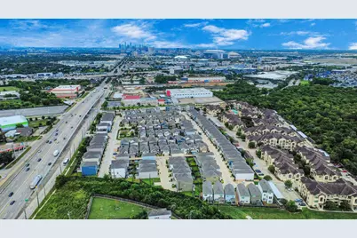 10325 Harmon Smith Drive, Houston, TX 77025 - Photo 39
