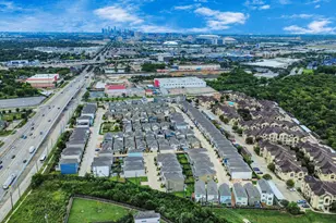 10325 Harmon Smith Dr., Houston, TX 77025 - Photo 39