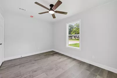 2504 Windsor Lane, Pasadena, TX 77506 - Photo 11