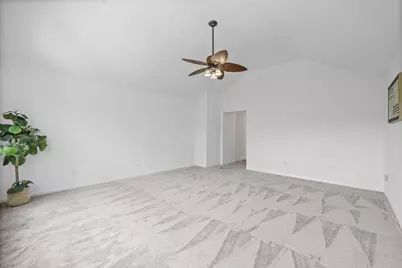 13623 Country Green Court, Houston, TX 77059 - Photo 29