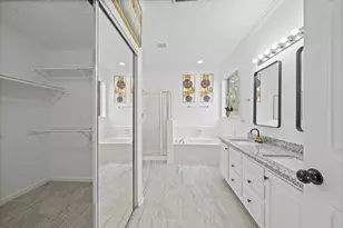 13623 Country Green Ct, Houston, TX 77059 - Photo 23