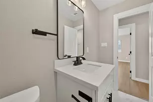 4403 Botany Ln, Houston, TX 77047 - Photo 23