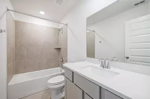 440 Fields Forest Ln, Dayton, TX 77535 - Photo 9