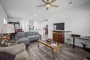 107 Resilient Gale Ct, Magnolia, TX 77354 - Photo 7