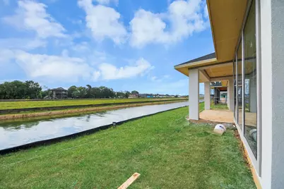 301 Seaway Drive, League City, TX 77573 - Photo 5