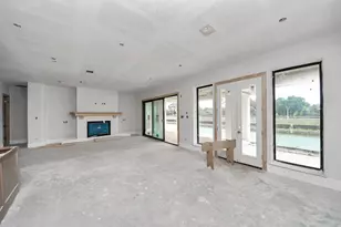 301 Seaway Dr, League City, TX 77573 - Photo 9