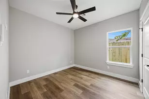 7912 James Franklin, Houston, TX 77088 - Photo 13