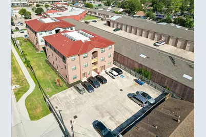 10102 Neuens Road #A102, Houston, TX 77080 - Photo 15