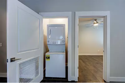 4819 Caroline Street #104, Houston, TX 77004 - Photo 13