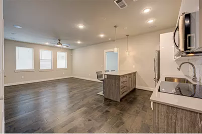 4819 Caroline Street #104, Houston, TX 77004 - Photo 5