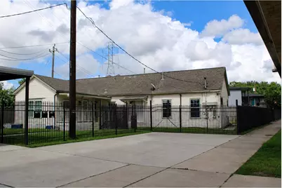 6712 Fulton Street, Houston, TX 77022 - Photo 1