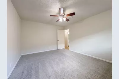 8 Sunnybrook Street, Angleton, TX 77515 - Photo 11