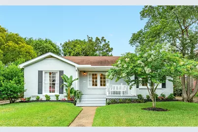 4824 Crockett Boulevard, Galveston, TX 77551 - Photo 1