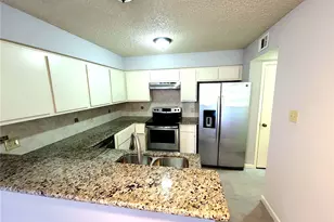 2510 Grants Lake Blvd, Sugar Land, TX 77479 - Photo 3
