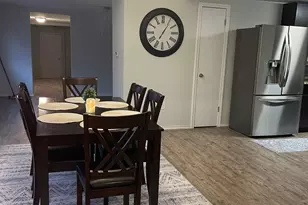 2010 Caplin St, Houston, TX 77026 - Photo 5