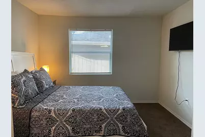 2010 Caplin Street, Houston, TX 77026 - Photo 9