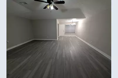 11818 Sawmill Stream Circle, Houston, TX 77067 - Photo 3