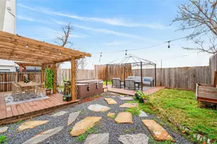 4608 Nett St, Houston, TX 77007 - Photo 1