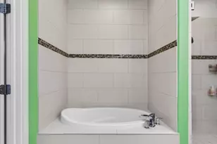 4608 Nett St, Houston, TX 77007 - Photo 27