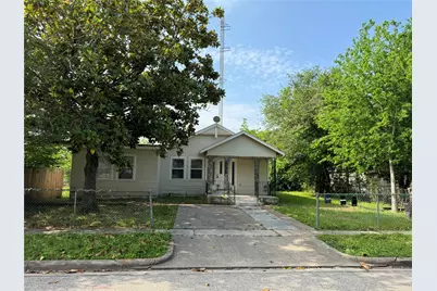 509 Stimpson Street, Baytown, TX 77520 - Photo 1