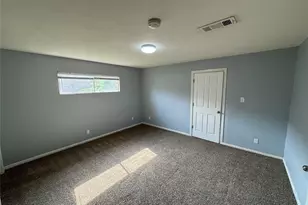 509 Stimpson St, Baytown, TX 77520 - Photo 9