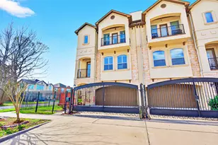 3912 Ennis St, Houston, TX 77004 - Photo 1