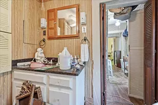 605 3rd St, Orange, TX 77630 - Photo 23