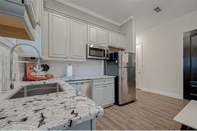 29514 Highland Manor Court, Katy, TX 77494 - Photo 9