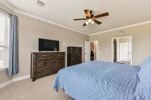 3724 Emerald Falls Ln, Pearland, TX 77581 - Photo 9