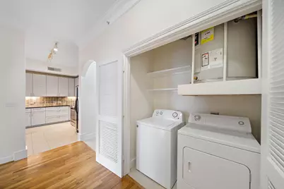 3333 Allen Parkway #1403, Houston, TX 77019 - Photo 9