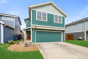 4206 Darter St, Houston, TX 77009 - Photo 1
